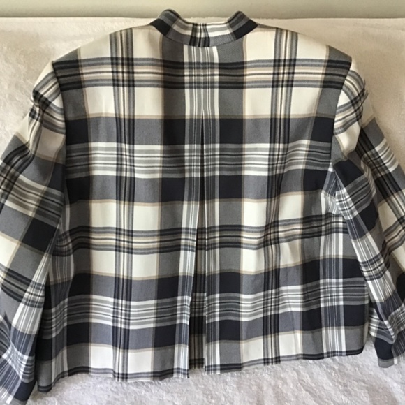 Plaid Women's Jacket - Picture 11 of 16